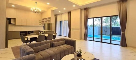 3 bedrooms Villa in Pattaya, Thailand No. 23750 4