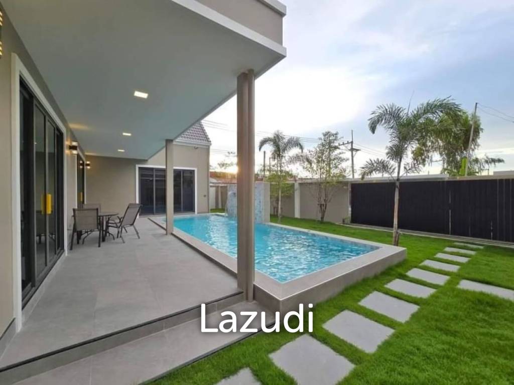 3 bedrooms Villa in Pattaya, Thailand No. 23750