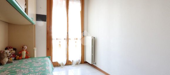 Apartamento de 2 dormitorios en Martinsicuro, Italy No. 257832 15