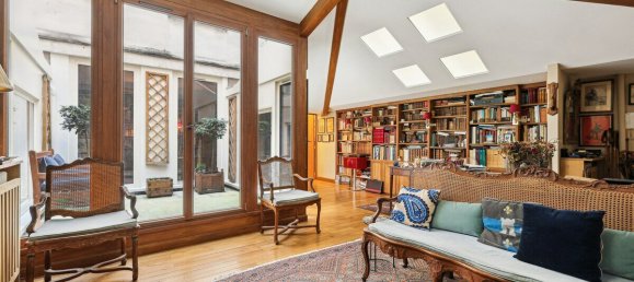 2 bedrooms Apartment in Paris, France No. 177410 3