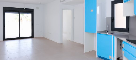 1 bedroom Apartment in Velez-Malaga, Spain No. 133387 2