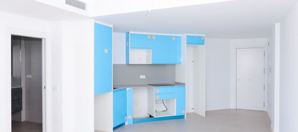 1 bedroom Apartment in Velez-Malaga, Spain No. 133387 3