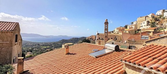 Moradia em banda T2 em Lumio, France N.º 69677 9