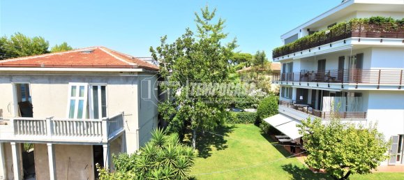 8 chambres Appartement à Porto San Giorgio, Italy No. 330913 41