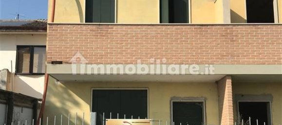 Дом с 2 спальнями в Кьоджа, Италия № 58171 24