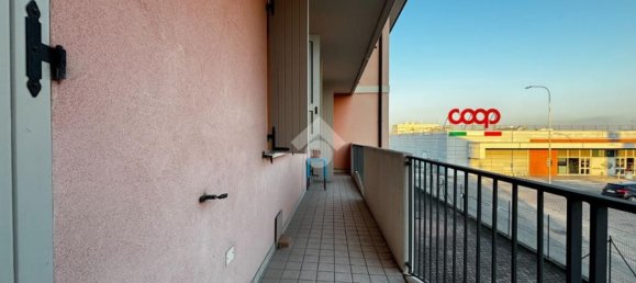 2 chambres Appartement à San Benedetto Po, Italy No. 359697 8