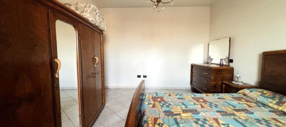 2 chambres Appartement à San Benedetto Po, Italy No. 359697 6