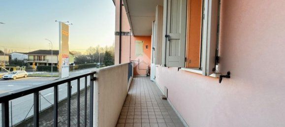 2 chambres Appartement à San Benedetto Po, Italy No. 359697 9