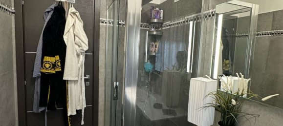 3غرفة شقة في Rome, Italy رقم 69207 17