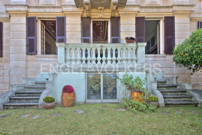 5 غرف نوم شقة في Rapallo, Italy رقم 153360