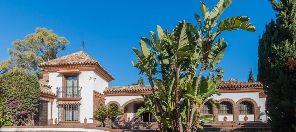 4 bedrooms Villa in Marbella, Spain No. 52940 4