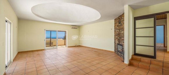 2 Schlafzimmer Villa in Faro, Portugal, Nr. 98409 3