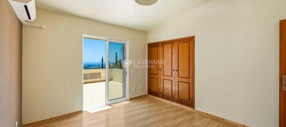 2 Schlafzimmer Villa in Faro, Portugal, Nr. 98409 8