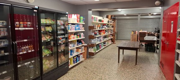  عقار تجاري في Saint-Amand-Montrond, France 335متر مربع رقم 209435 2