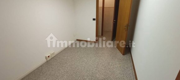 2-Zimmer Gewerbliche Immobilie in Resana, Italy, Nr. 365162 6
