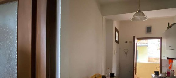 2 rooms Apartment in Sangiano, Italy No. 288362 3