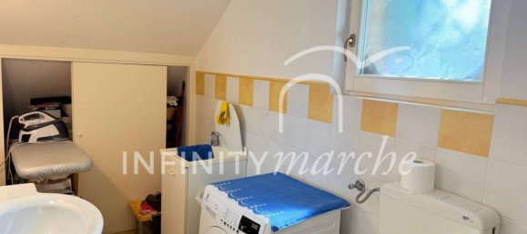 4 Schlafzimmer Haus in Montecosaro, Italy, Nr. 11757 38