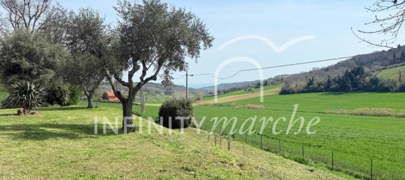 4 Schlafzimmer Haus in Montecosaro, Italy, Nr. 11757 43