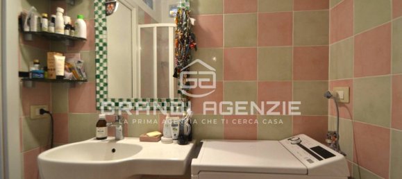 Apartamento T1 em Parma, Italy N.º 327490 19