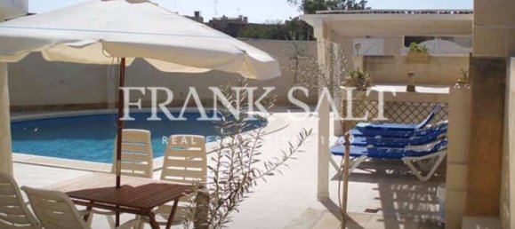 2 غرف نوم بنغالو في Xewkija, Malta رقم 5524 2