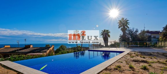 4 غرف نوم فيلا في Lloret de Mar, Spain رقم 13350 8