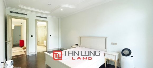 5 bedrooms Villa in Long Bien, Vietnam No. 563 14