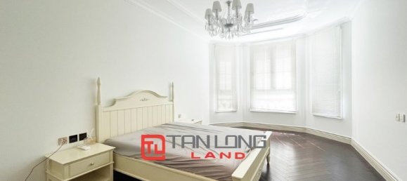 5 bedrooms Villa in Long Bien, Vietnam No. 563 20