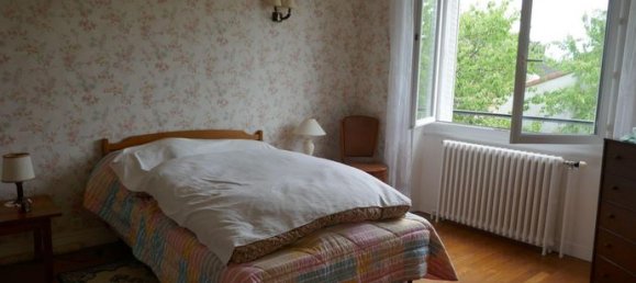 2 bedrooms House in Argenton-sur-Creuse, France No. 306252 6