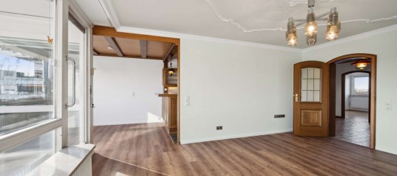 3 bedrooms Apartment in Esslingen, Germany No. 231193 2