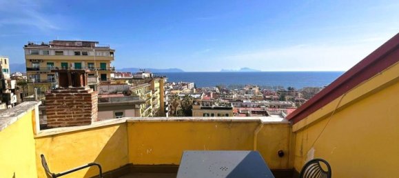7 rooms Penthouse in Naples, Italy No. 100234 47
