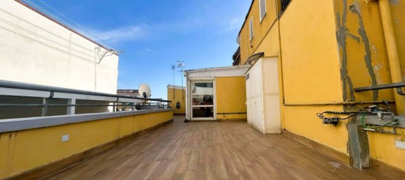 7 rooms Penthouse in Naples, Italy No. 100234 49
