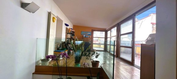 7 rooms Penthouse in Naples, Italy No. 100234 13