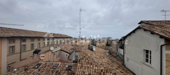 3 Schlafzimmer Wohnung in Fano, Italy, Nr. 17433 41