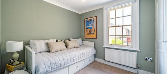2 bedrooms House in London, United Kingdom No. 7802 7
