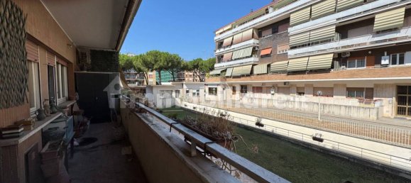 2 bedrooms Apartment in Rome, Italy No. 324158 2