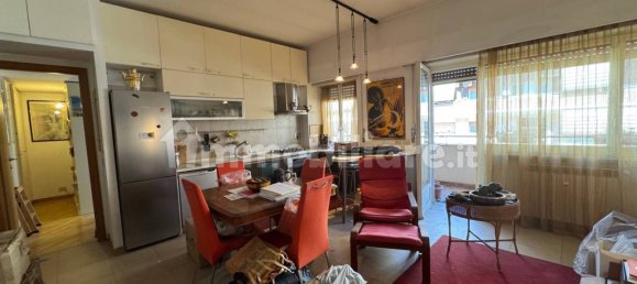 2 bedrooms Apartment in Rome, Italy No. 324158 13