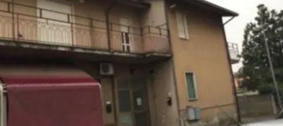 2 rooms Apartment in Lungavilla, Italy No. 182272 3