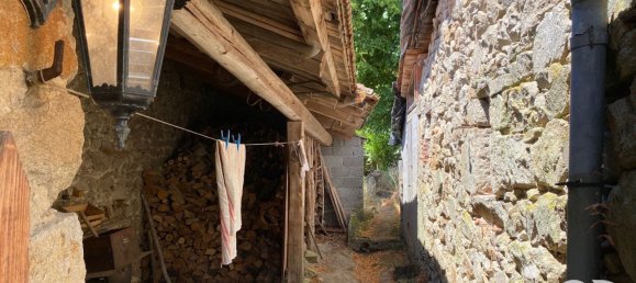 5 bedrooms House in Puy-de-Dome, France No. 304995 10