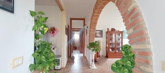 5 bedrooms House in Copparo, Italy No. 376641 10