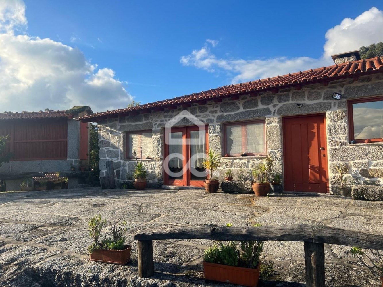 3 bedrooms House in Ribeiros, Portugal No. 173116