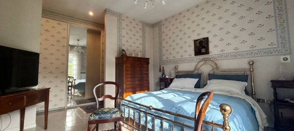 6 bedrooms Villa in Teramo, Italy No. 105575 6