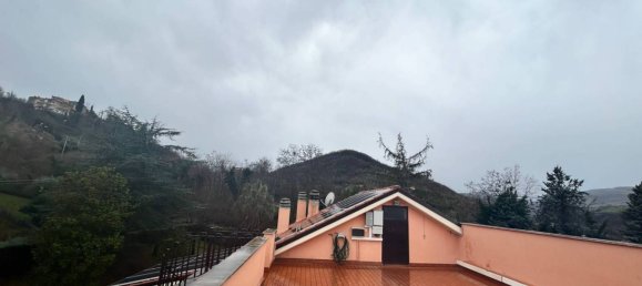 6 bedrooms Villa in Teramo, Italy No. 105575 11
