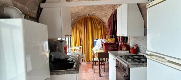 6 bedrooms Villa in Teramo, Italy No. 105575 16