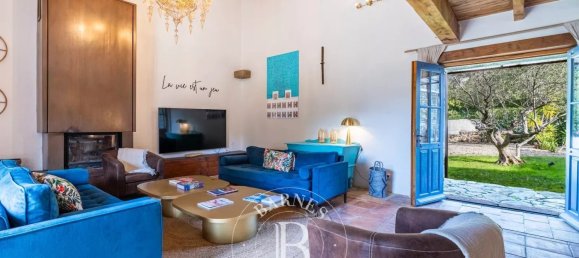 5 bedrooms House in Saint-Florent, France No. 74231 7