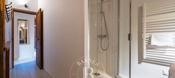 5 bedrooms House in Saint-Florent, France No. 74231 17