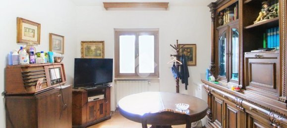 2 bedrooms House in Pisa, Italy No. 264027 6