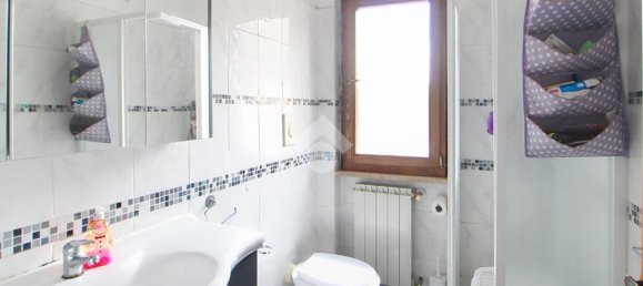 2 bedrooms House in Pisa, Italy No. 264027 17