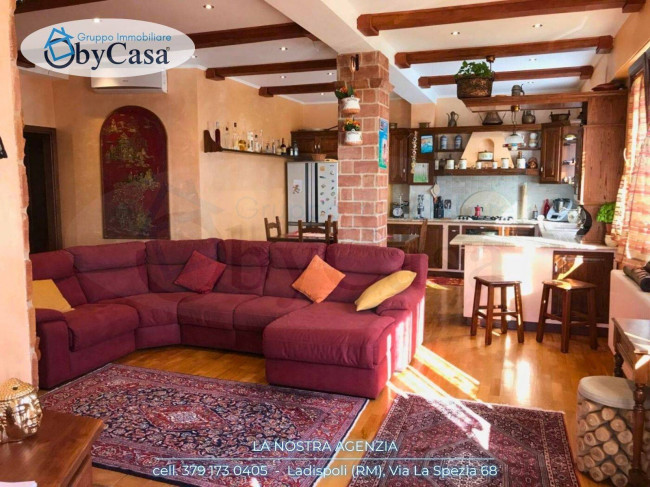 2 chambres Penthouse à Ladispoli, Italy No. 324381