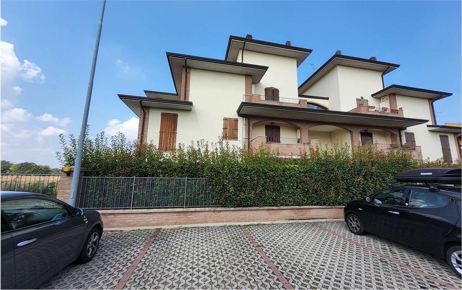 3 bedrooms Apartment in San Prospero, Italy No. 336769