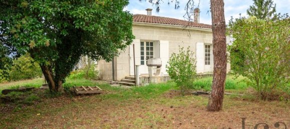 3 bedrooms House in Ledat, France No. 310339 2